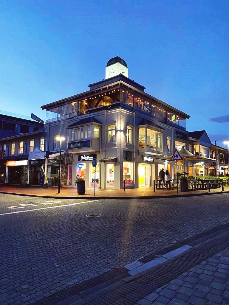 Apartment At Hermanus Waterfront Eksteriør bilde